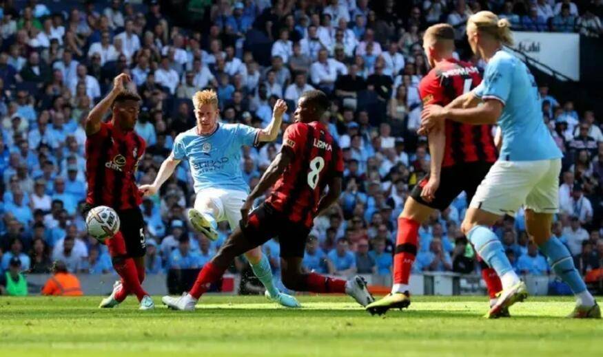  哈兰德戴帽曼城7球狂胜伯恩茅斯  